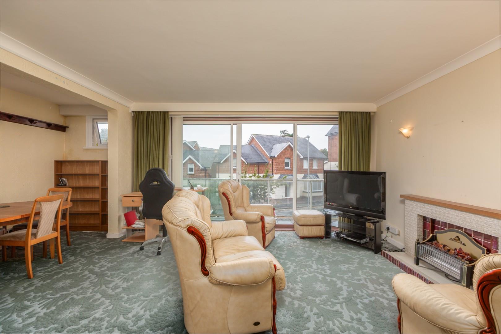 Brynfield Court, Langland, Swansea, SA3 4TF